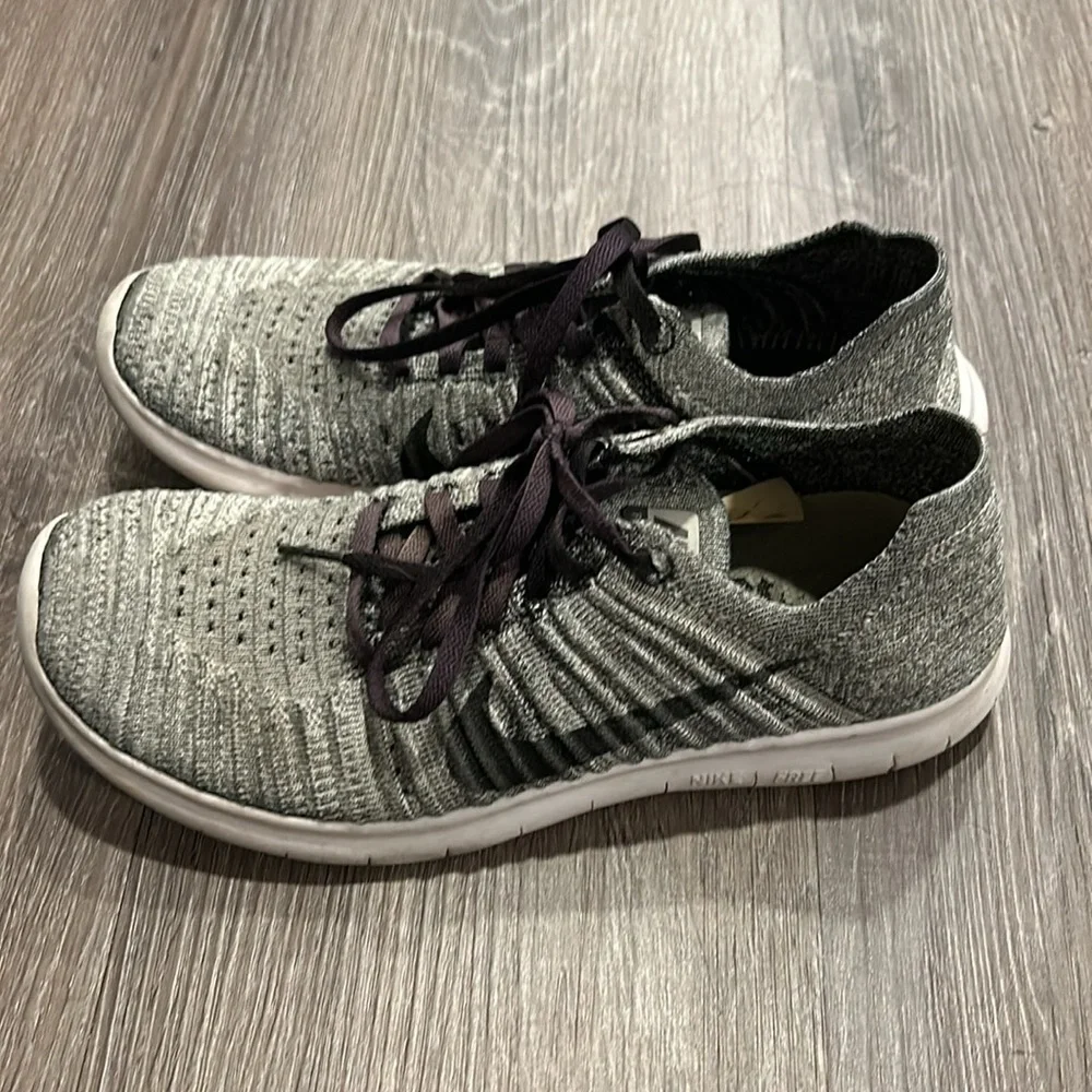 Men’s Nike Free Rn Flyknit Gray Athletic/Running Shoes Size 7